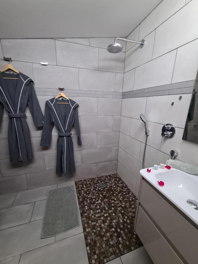 Les 2 Cabanes Labastide-Gabausse Kültér fotó